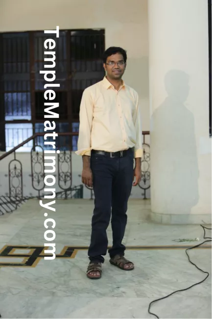 Profile picture for user karthikeyan